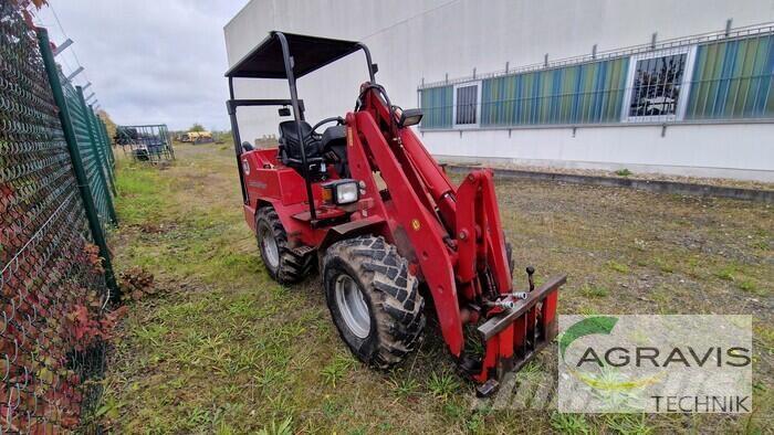 Schäffer 4048 الجرارات