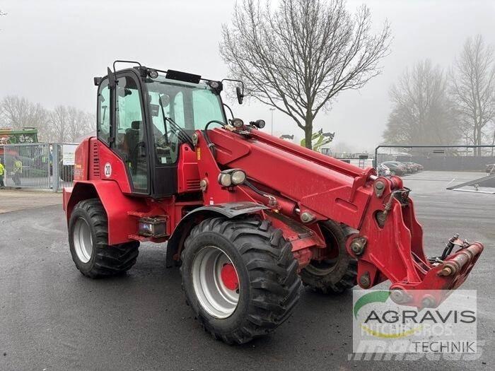 Schäffer 9530 T معدات مناولة لأغراض الزراعة