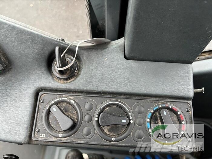 Schäffer 9640 T الجرارات