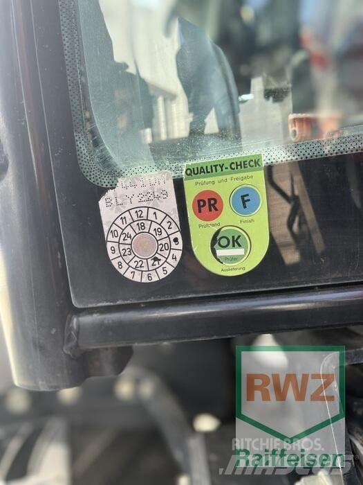 Steyr PROFI 6115A الجرارات