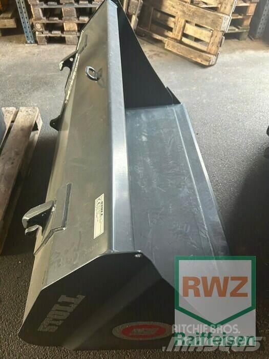 Stoll Schaufel U 1,70m ملحقات أخرى للجرارات