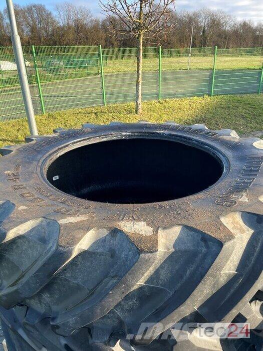 Trelleborg TM1060 الإطارات والعجلات والحافات