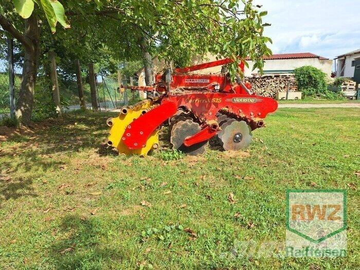 Väderstad CRX 525 كاسحات