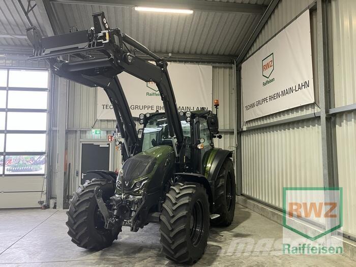 Valtra G125EV الجرارات