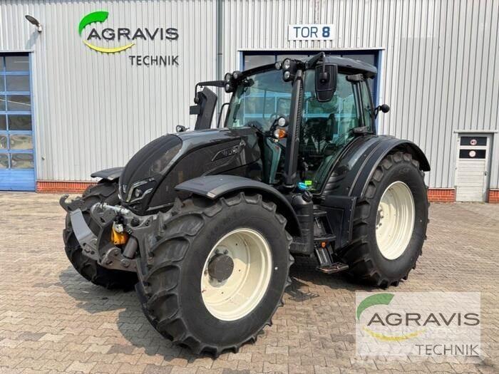 Valtra N 135 D 2B1 الجرارات