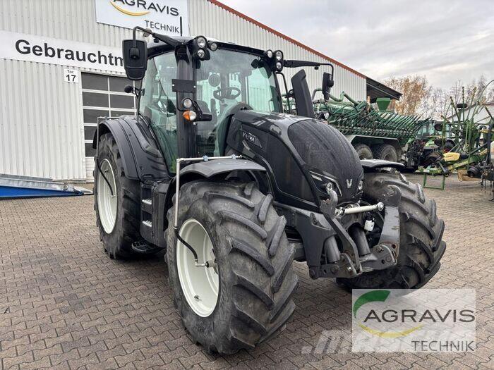 Valtra N 174 V الجرارات