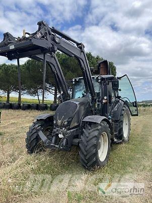 Valtra N134 ACTIVE الجرارات