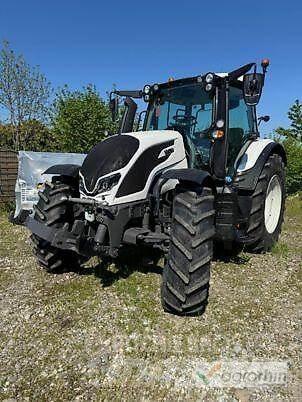 Valtra N155 DIRECT الجرارات