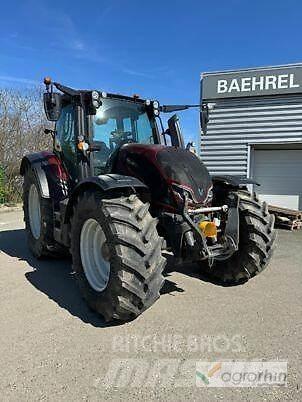 Valtra N175 Direct الجرارات