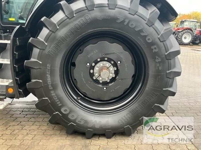 Valtra Q 305 1A9 الجرارات