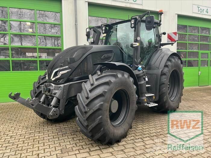 Valtra Q305 الجرارات