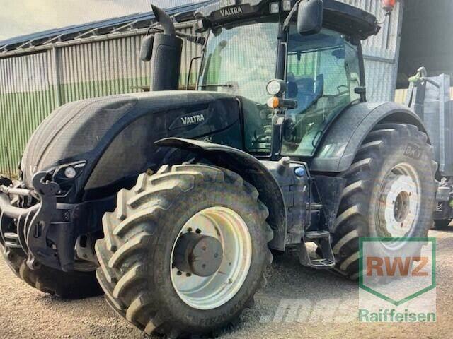 Valtra S 294 الجرارات
