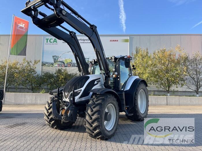 Valtra T 174 A الجرارات