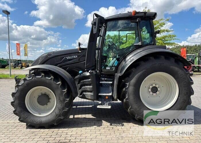 Valtra T 175 ED الجرارات