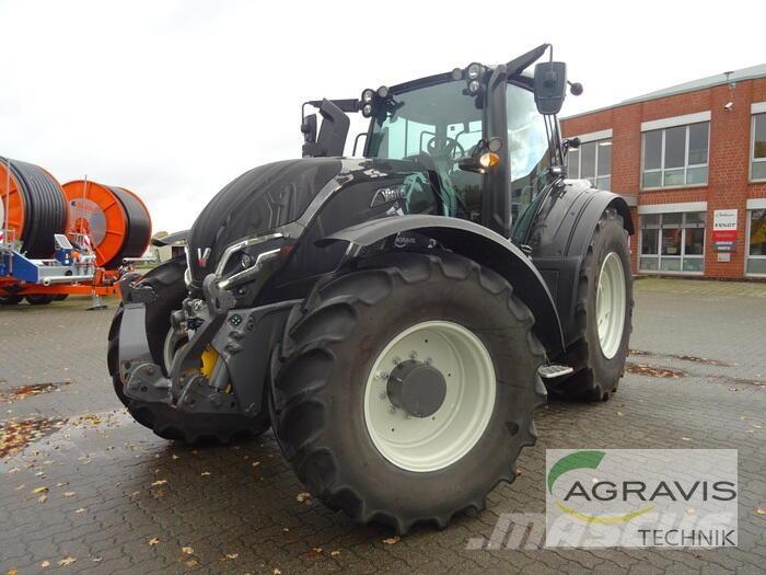 Valtra T 235 D 2A1 الجرارات