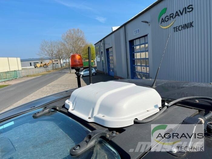 Valtra T 254 V الجرارات