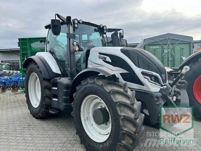 Valtra T 255 Activ الجرارات