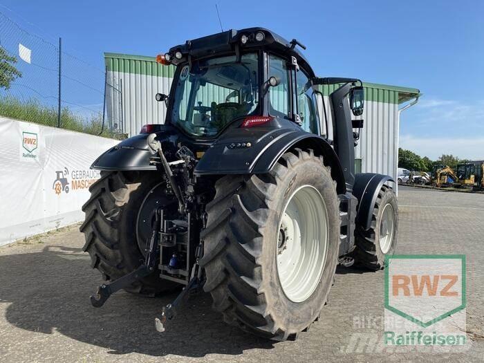 Valtra T174e Direct الجرارات