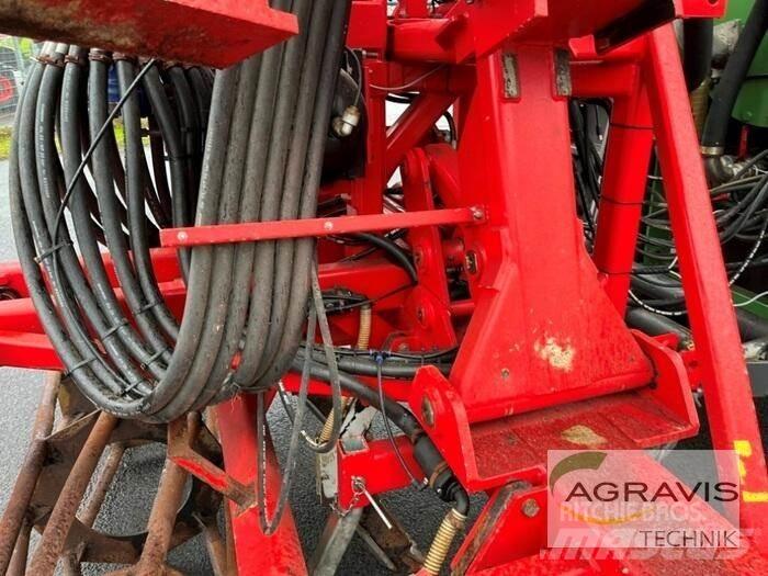  Wienhoff 14000 L معدات توزيع السماد العضوي