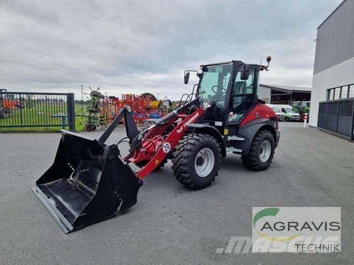 Yanmar V 7 لوادر بعجل