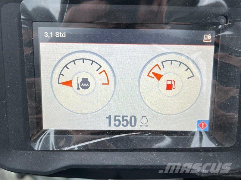 Bobcat E 55 حفارات بعجل