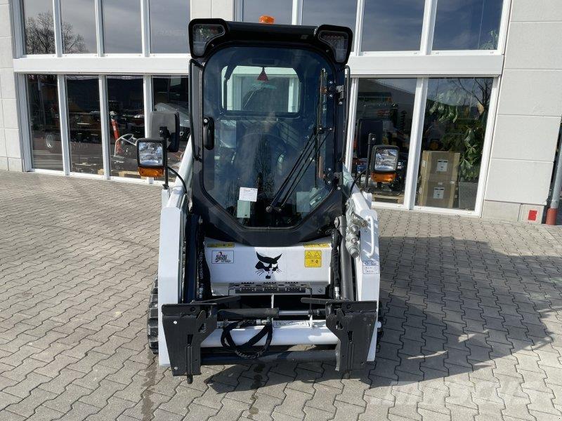 Bobcat T450 E لوادر انزلاقية التوجيه