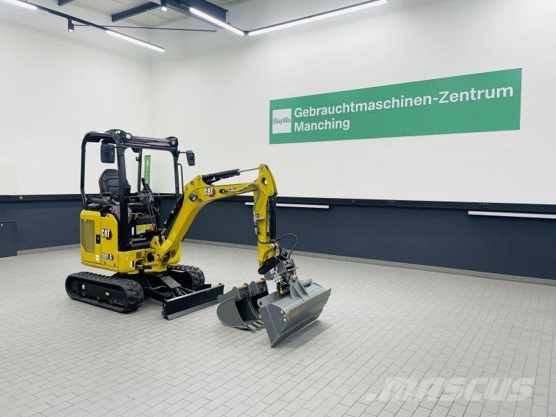 CAT 301.5 -05A حفارات بعجل