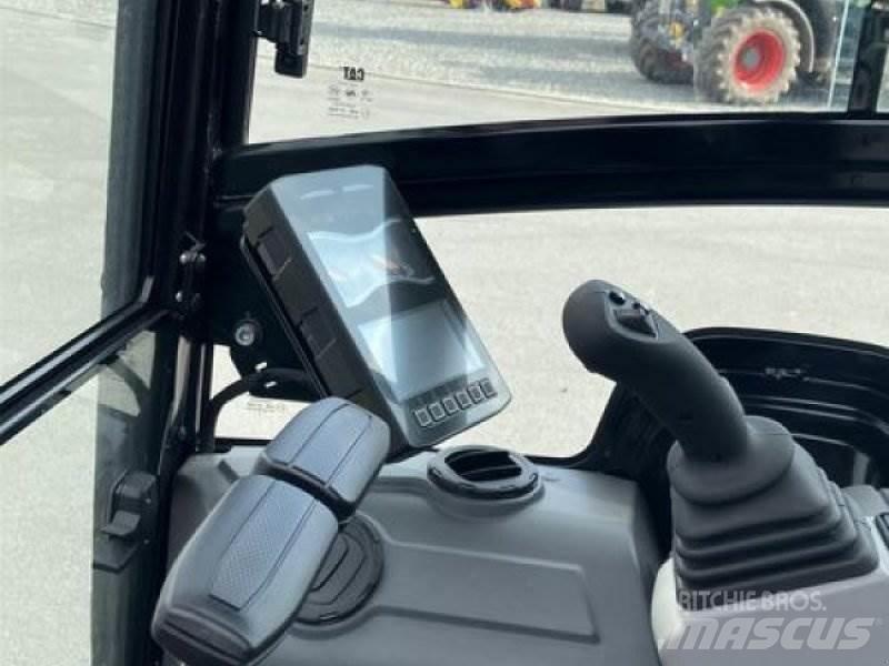 CAT 301.8-05A حفارات صغيرة أقل من 7 طن (حفارات صغيرة)