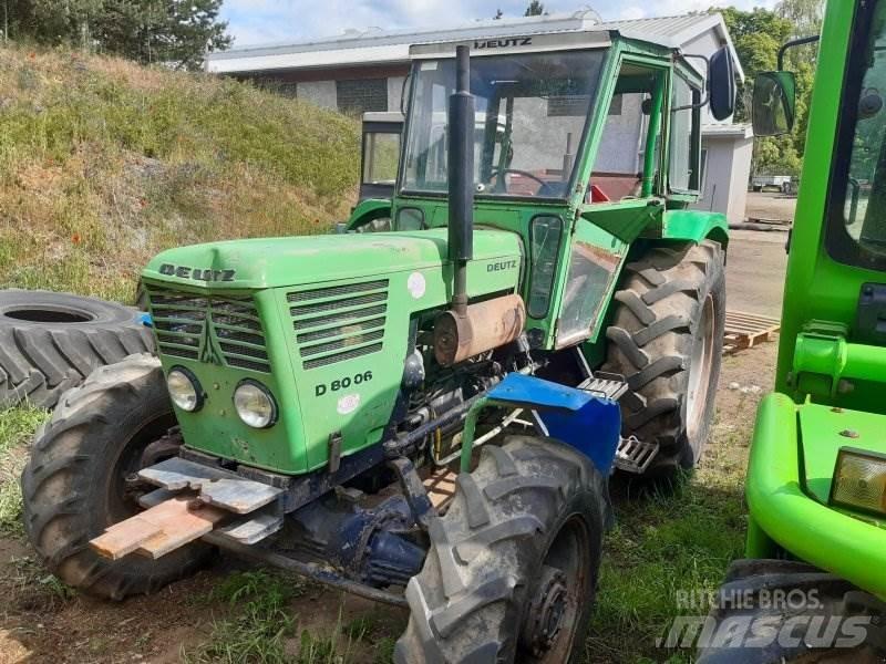 Deutz D 8006 الجرارات