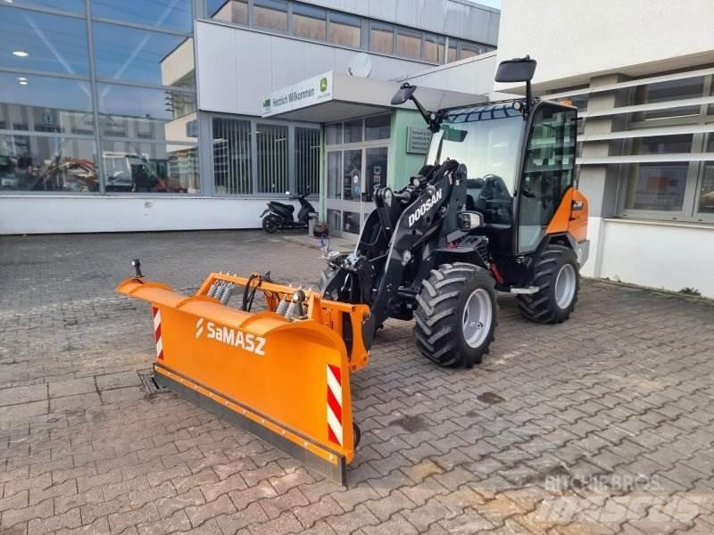 Doosan DL60-7 لوادر بعجل