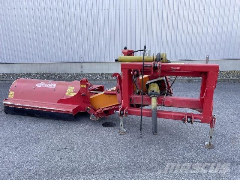 Dücker USM 15 حصادات الأعلاف