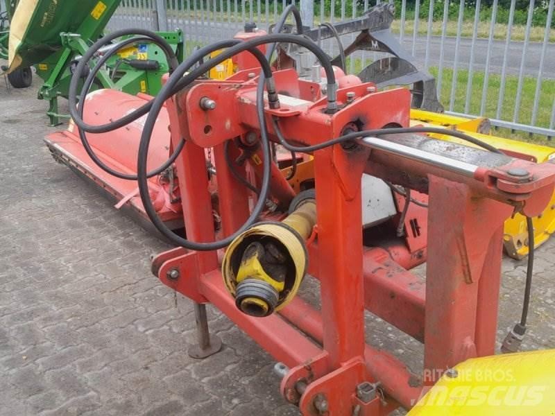 Dücker USM 21 خراطات سماد