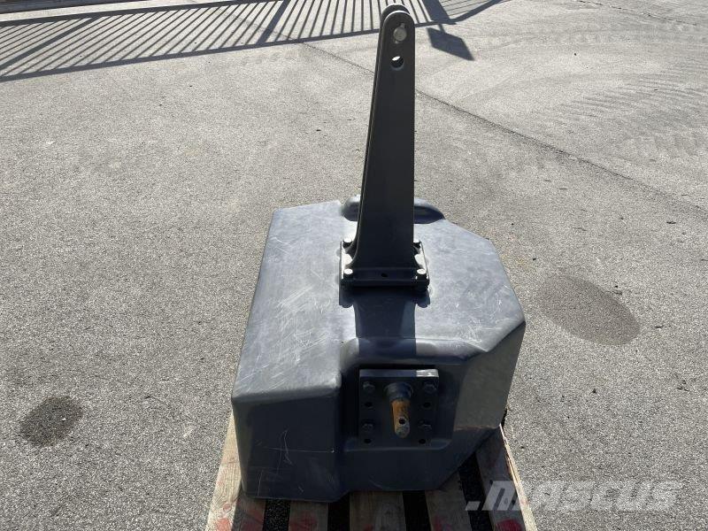 Fendt 1250 KG الأوزان الأمامية