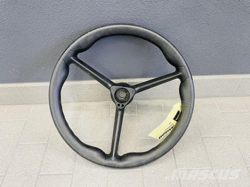 Fendt LENKRAD الجرارات