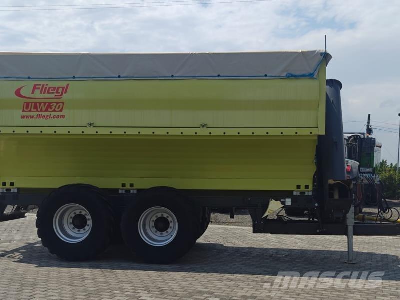 Fliegl ULW 30 مقطورات أخرى
