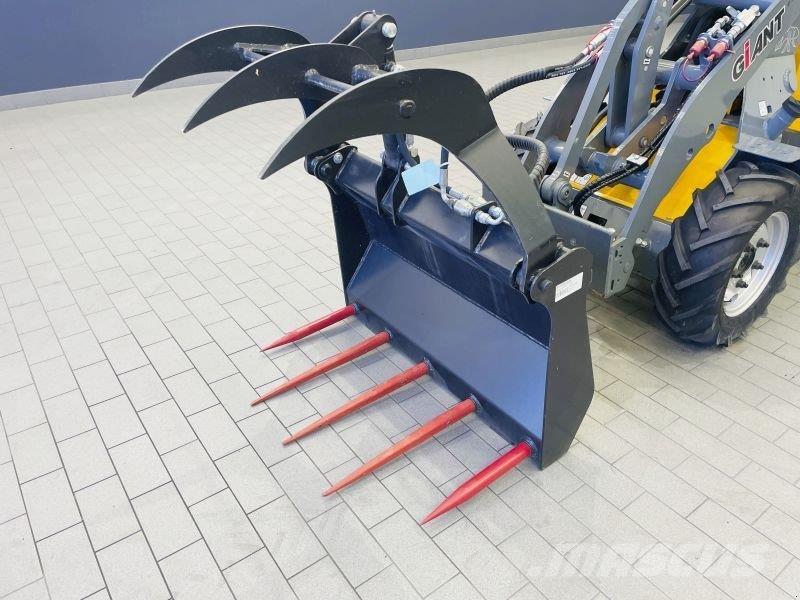 GiANT G1200 لوادر انزلاقية التوجيه