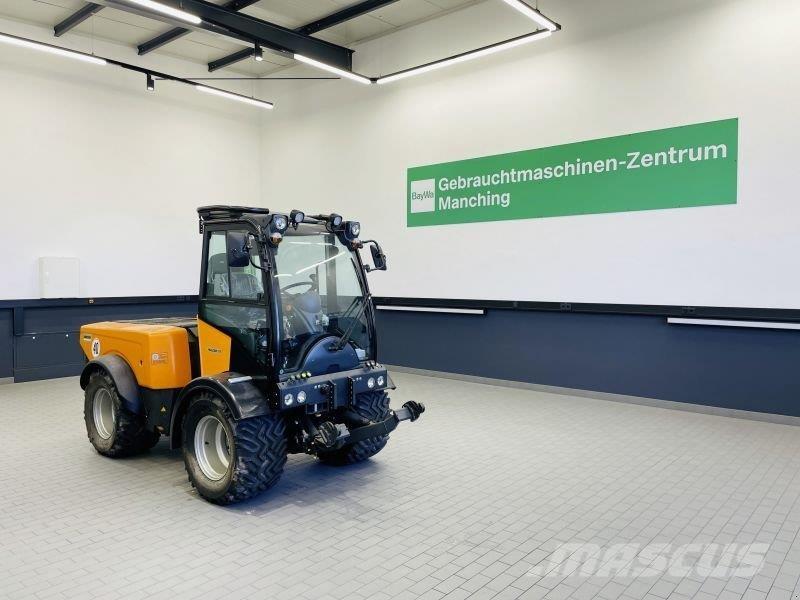 Holder S 75 مركبات لجميع التضاريس