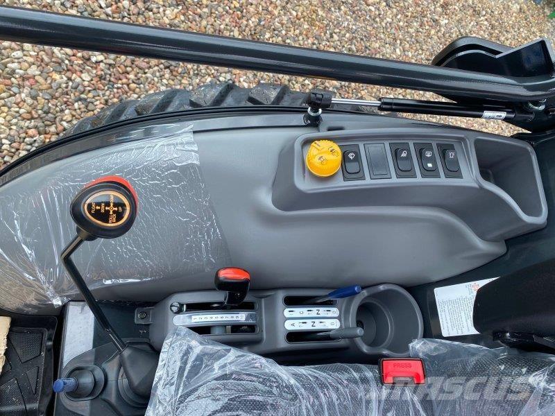 Kioti CK3530 جرارات مدمجة