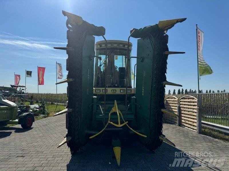 Krone BIG X V8 حصادات الأعلاف