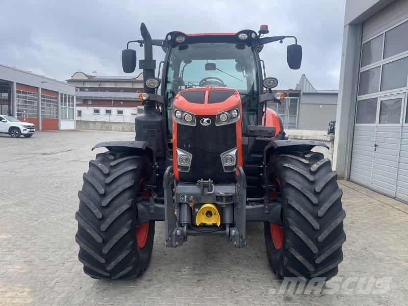 Kubota M 7153 الجرارات