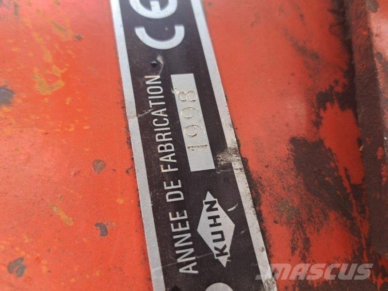 Kuhn GA 7302 محشات