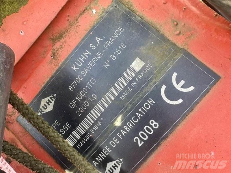 Kuhn GF 10601 مكابس وميبسات التبن
