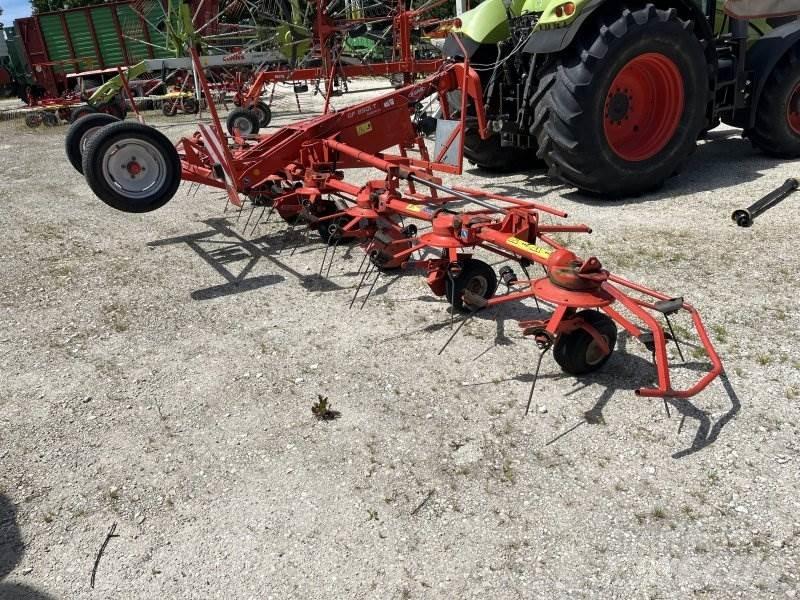 Kuhn GF 8501 مكابس وميبسات التبن