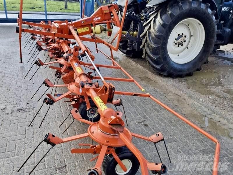 Kuhn GF 8501 مكابس وميبسات التبن