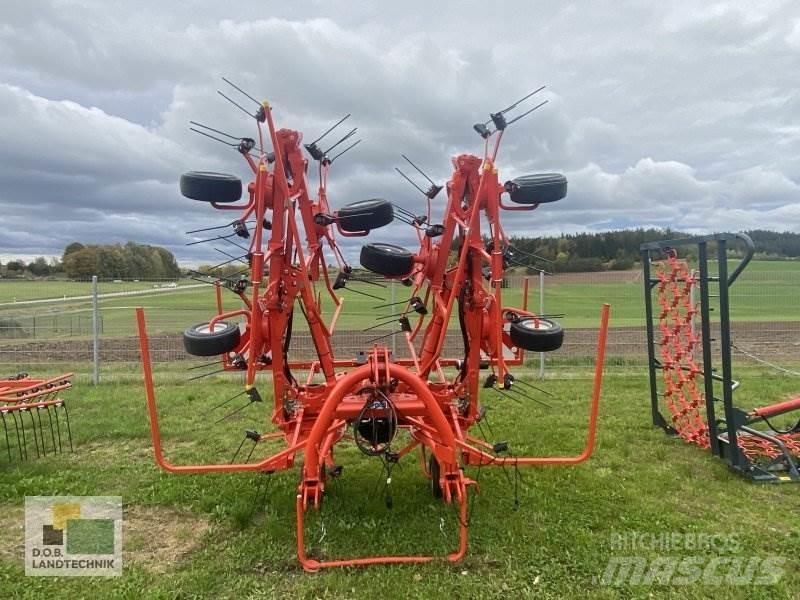 Kuhn GF 8700 مكابس وميبسات التبن