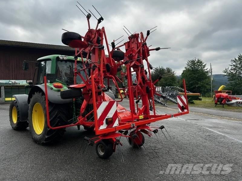 Kuhn GF 8702 مكابس وميبسات التبن