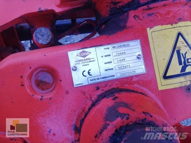 Kuhn MM 112 محاريث تقليدية