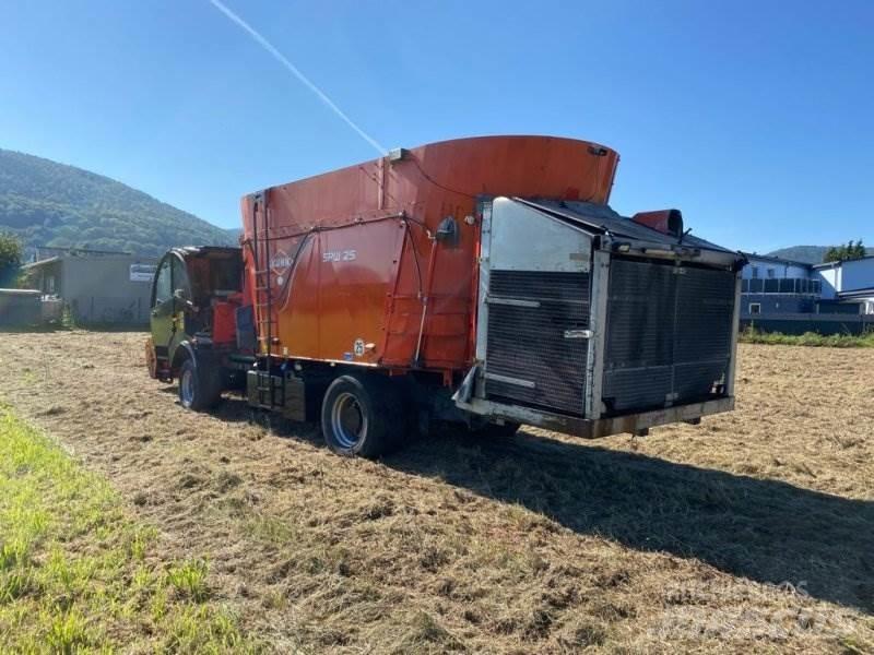 Kuhn SPW 25 ملقمات خلاط