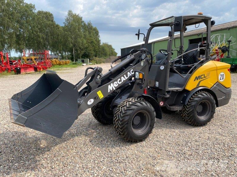 Mecalac MCL 6 لوادر وحفارات أمامية
