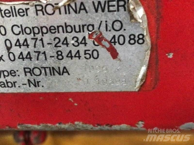 Rotina 1096 K معدات توزيع السماد العضوي